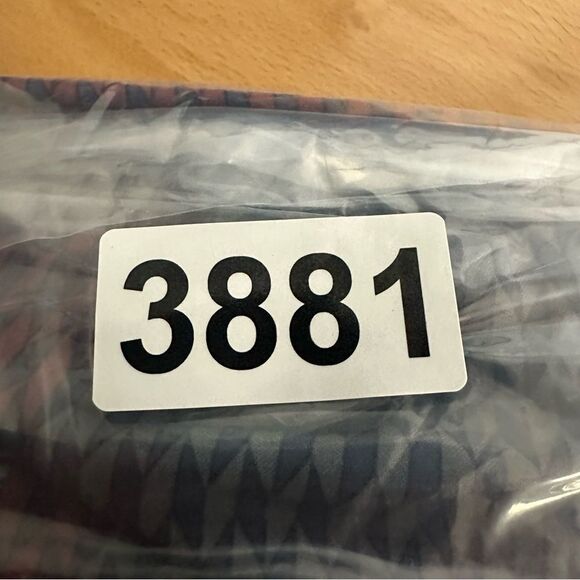 Micros‎ Swim Trunks Mens XL Blue Red Geometric Mesh Lined Beach Summer Surf NEW - Picture 16 of 16